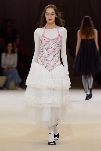 Look 52